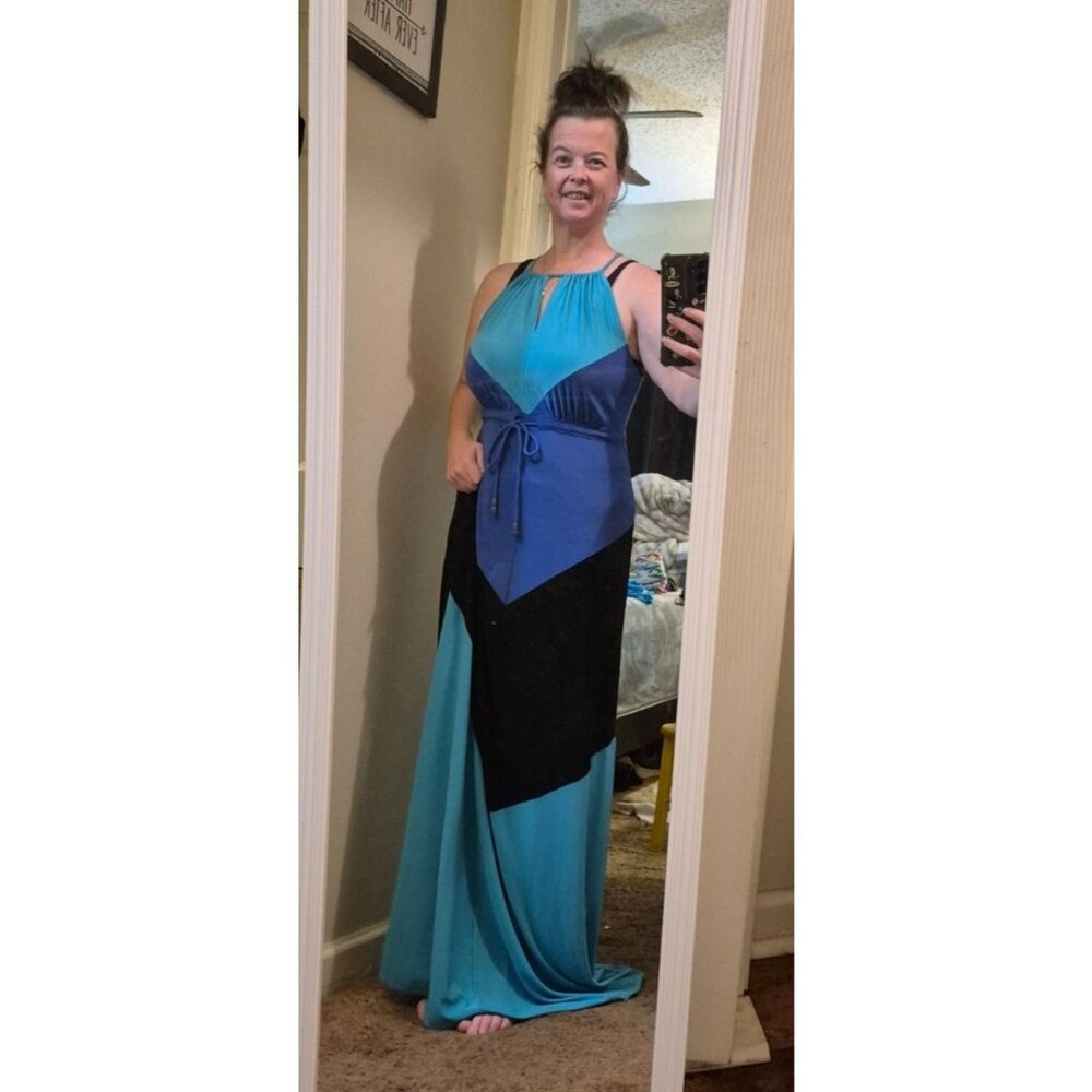 Versona Chevron Geometric Halter Maxi Dress M Blue Colorblock Resort Wear